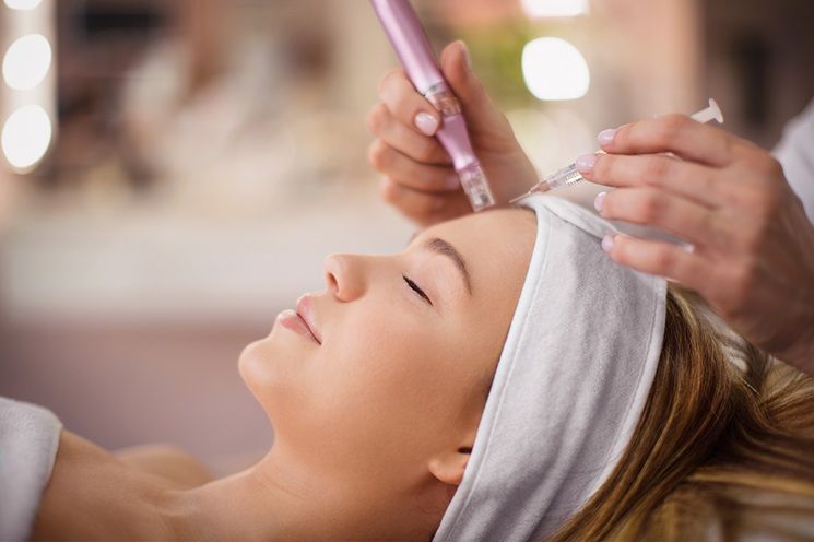 Microneedling hidratación y nutrición profunda